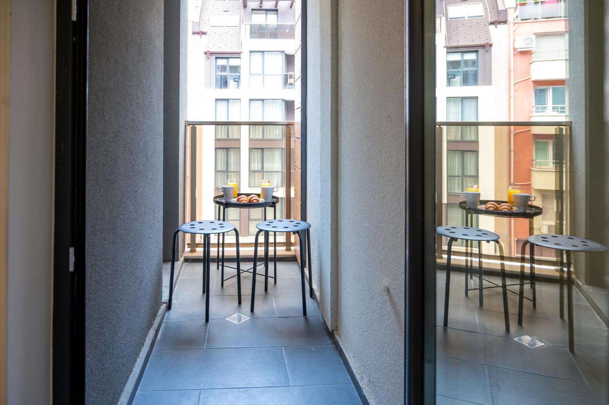 Bright Studio In The City Center Sofia Zewnętrze zdjęcie